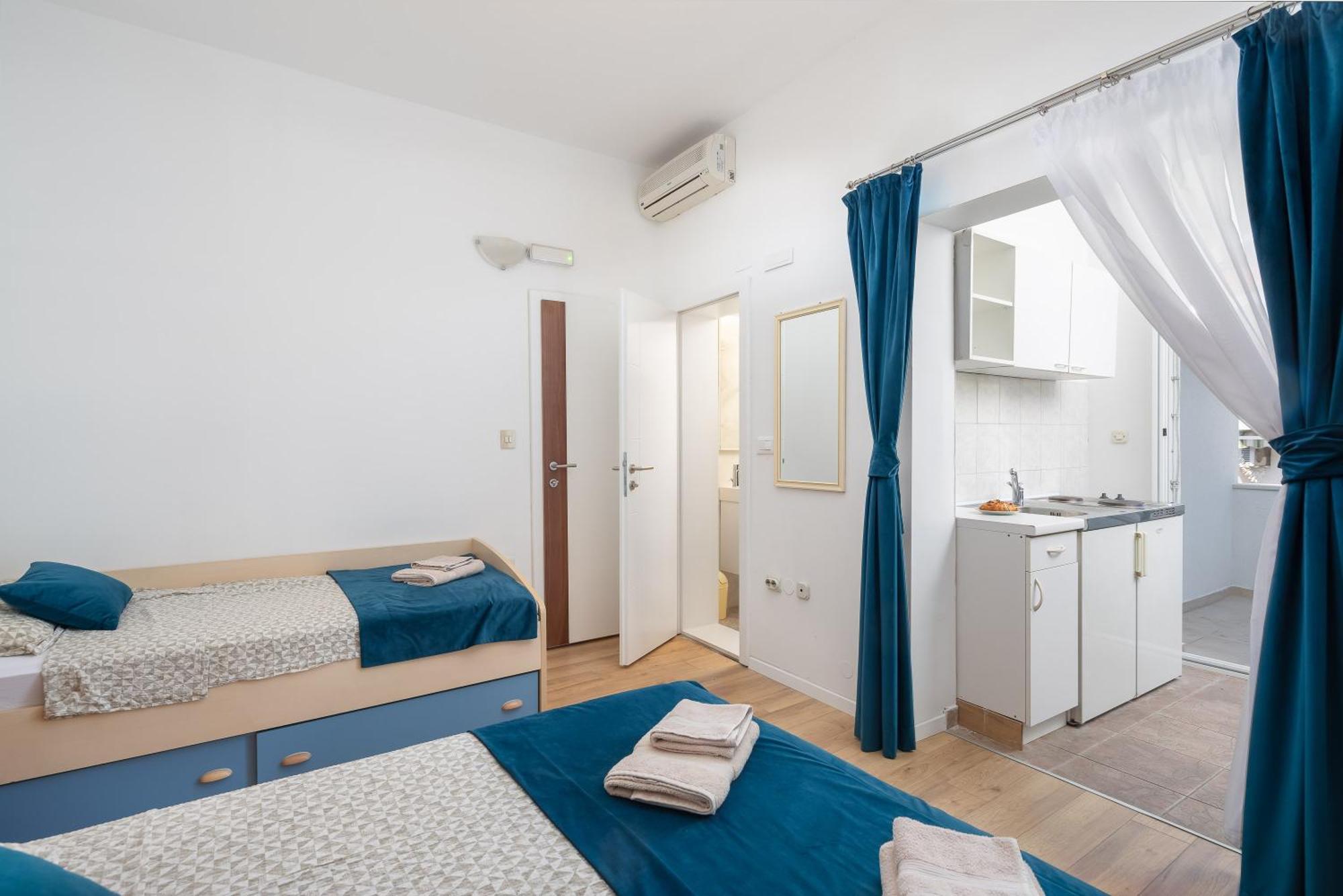Magnolia Center Apartments Makarska Quarto foto